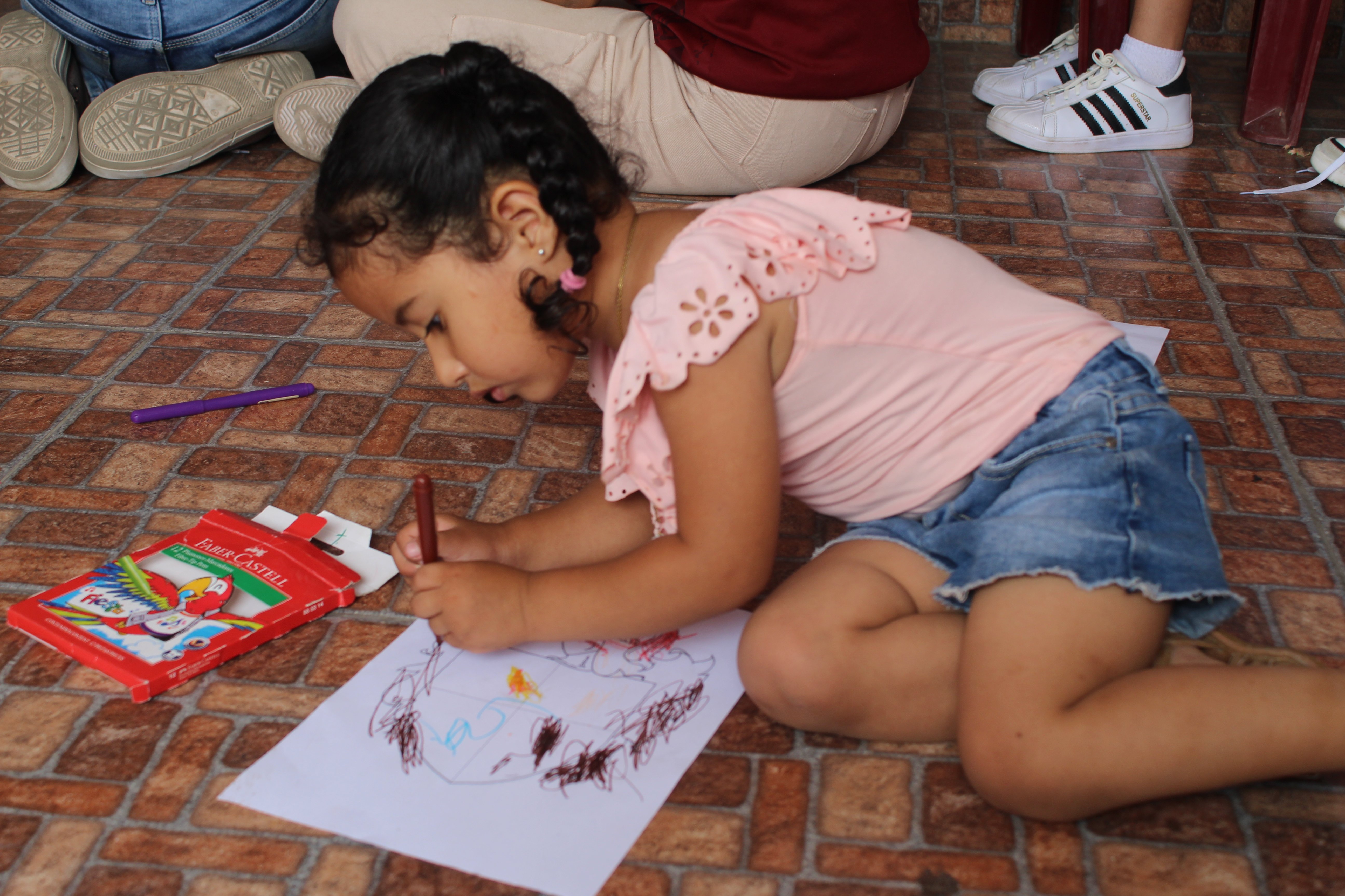 niña venezolana